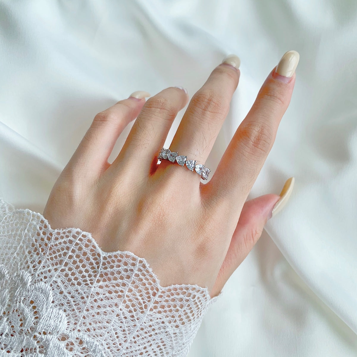 [AuraEcho]0.25 Carat Radiant Romance Heart Cut Lover Ring