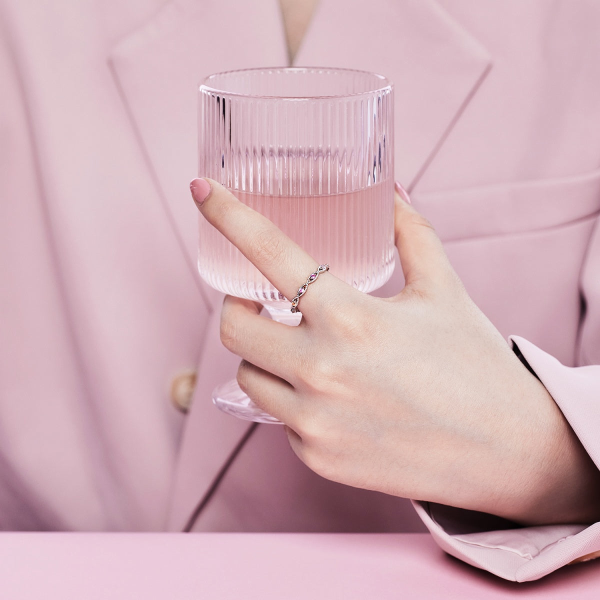 [AuraEcho]Elegant Energetic Round Cut Daily Ring