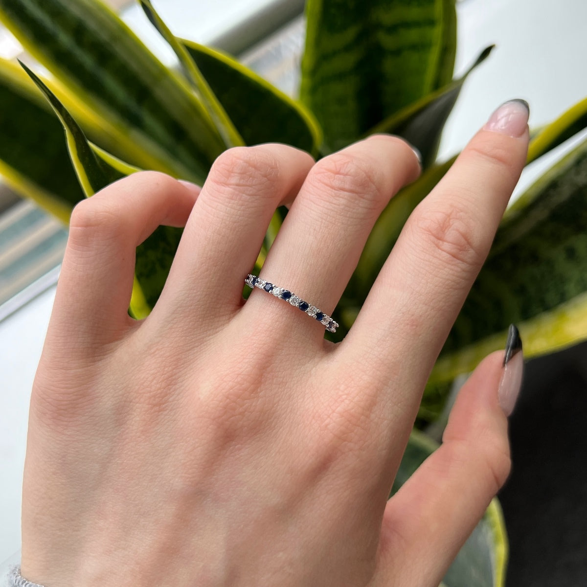 [AuraEcho]Exquisite Colorful Round Cut Tennis Ring