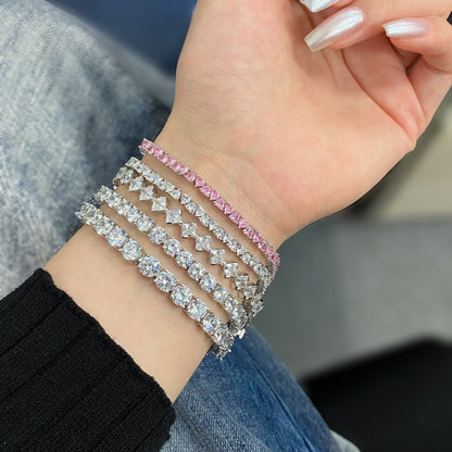 [AuraEcho]0.5 Carat Ornate Princess Cut Daily Bracelet