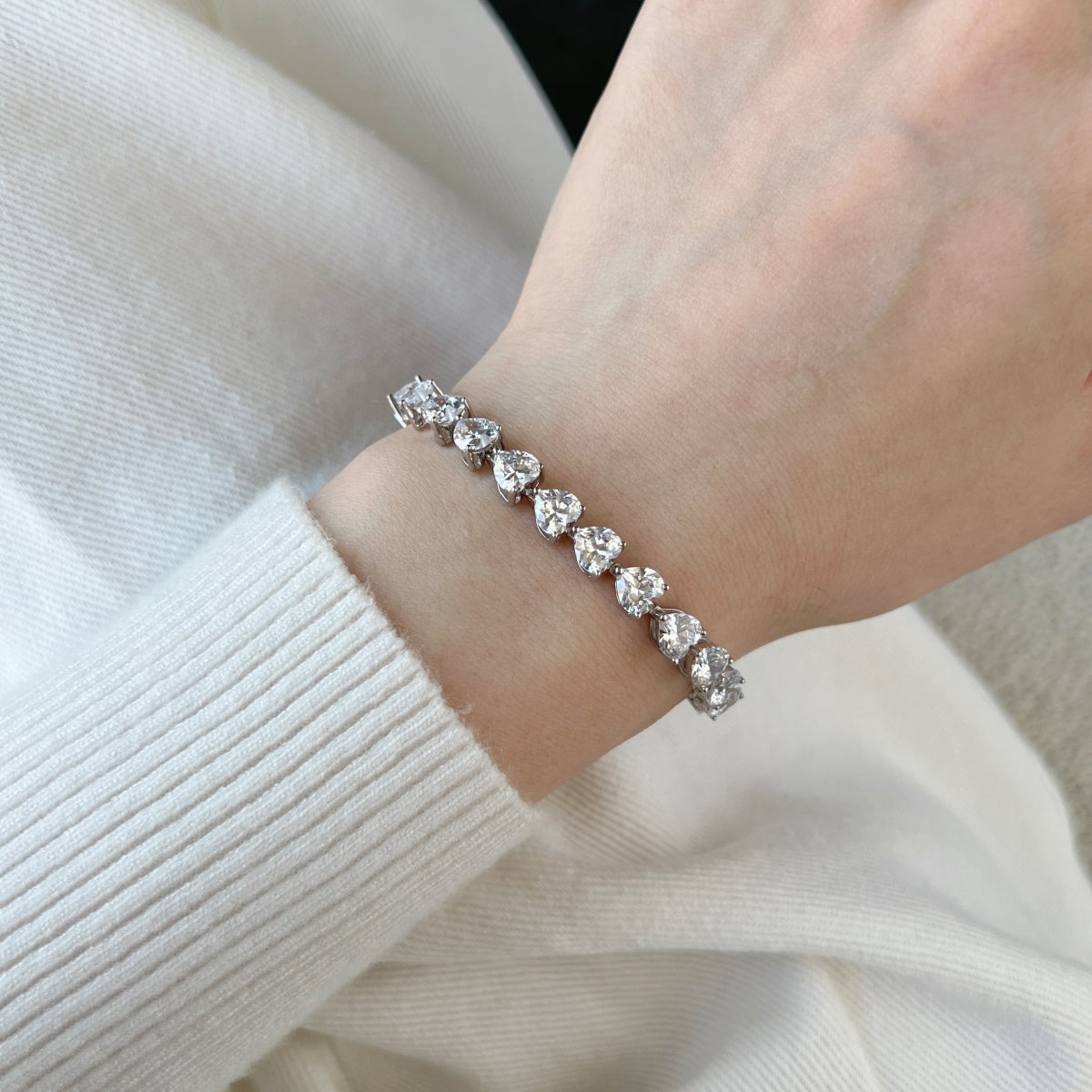 [AuraEcho]0.75 Carat Elegant Romantic Heart Shape Lover Bracelet