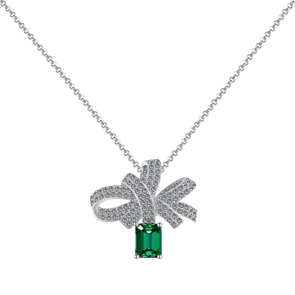 [AuraEcho]Luxurious Flower Shape Emerald Cut Necklace