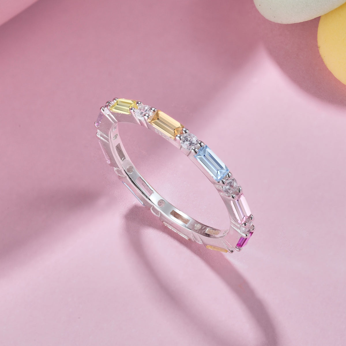 [AuraEcho]Lively In Shades Elegant Radiant Cut Daily Ring