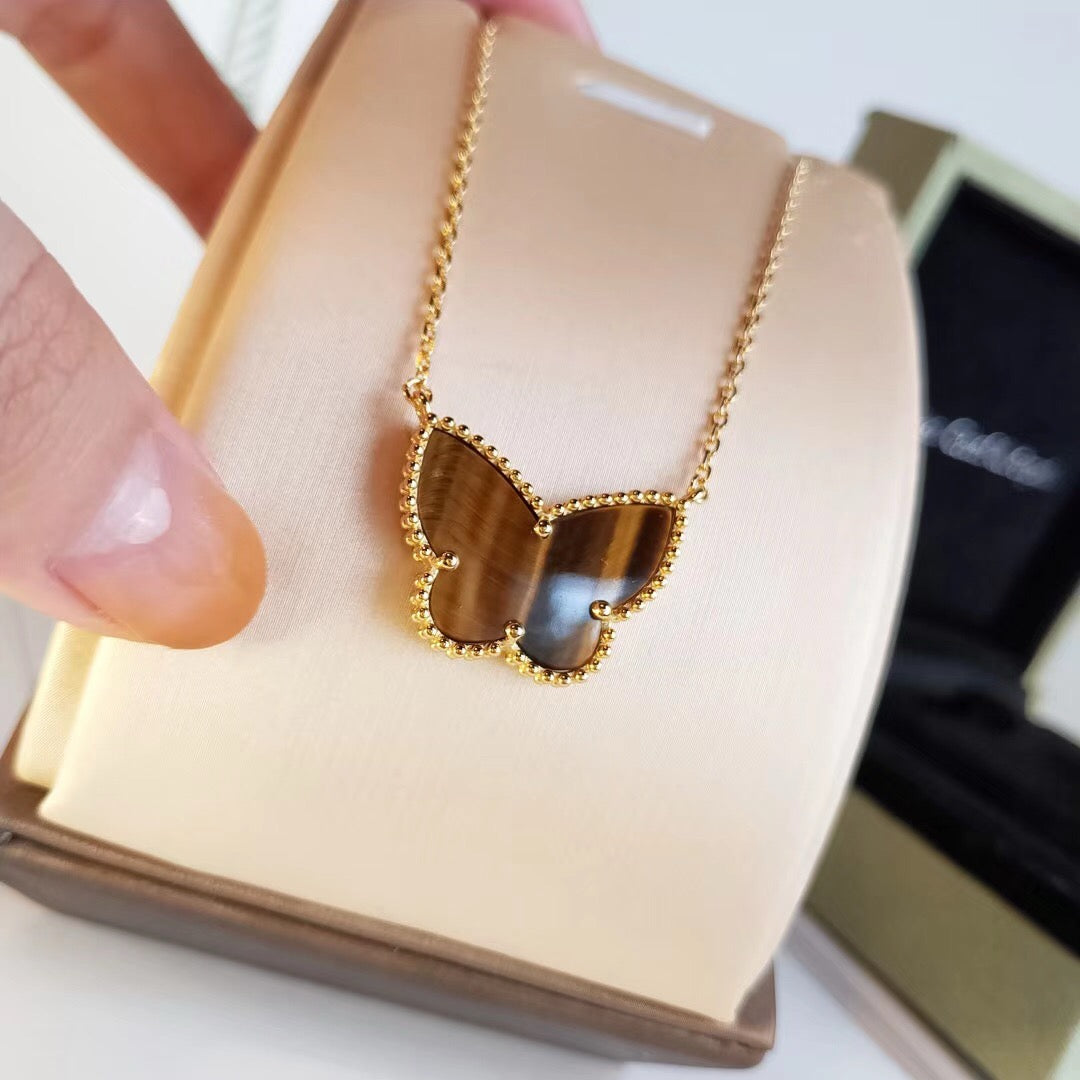 [AuraEcho] TIGER__ EYE BUTTERFLY NECKLACE