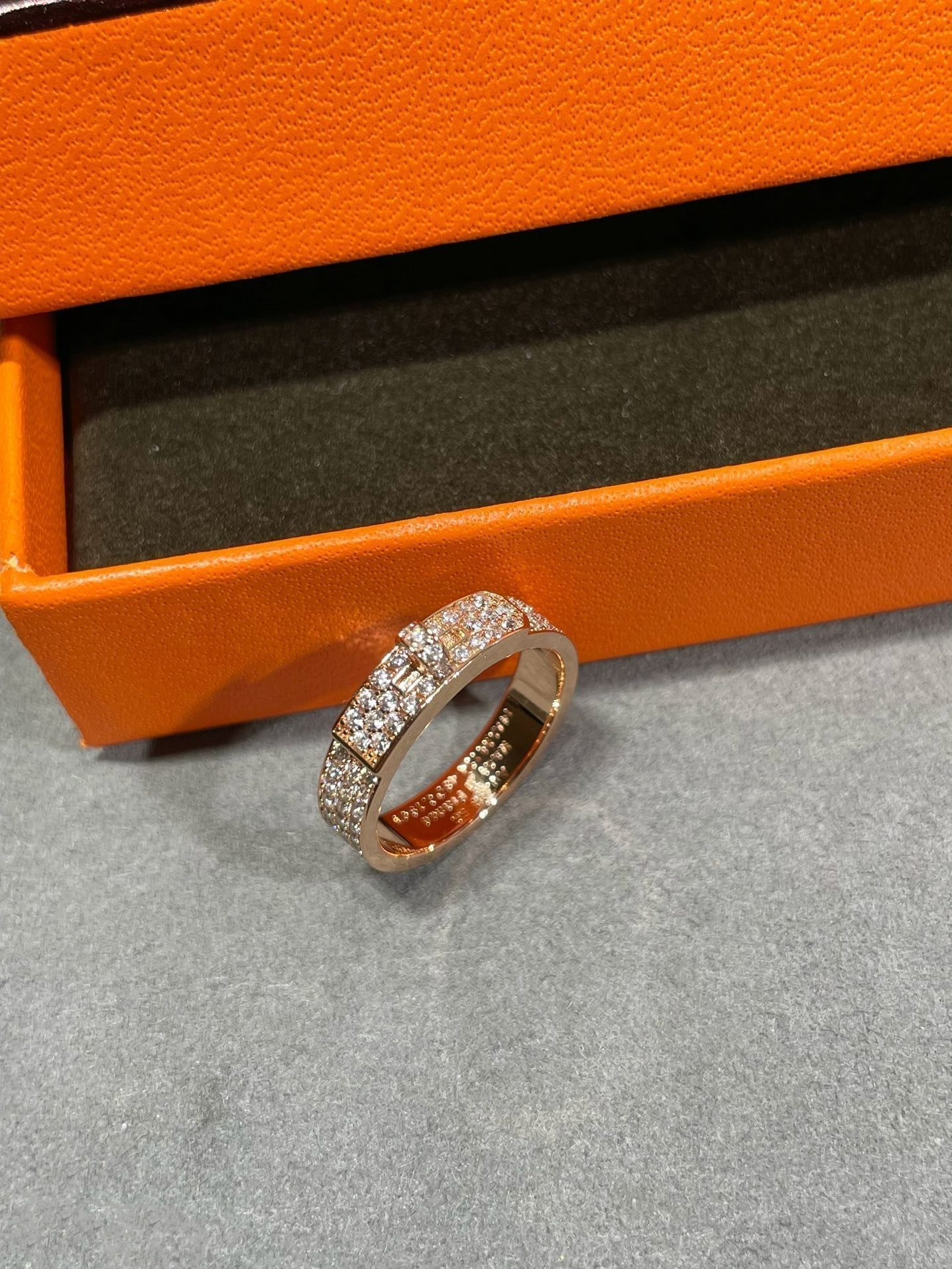 [AuraEcho]KELLY PINK GOLD DIAMOND RING
