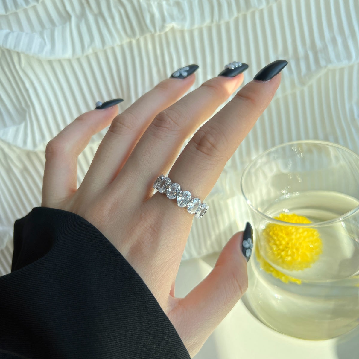 [AuraEcho]Dainty Elongated Cushion Cut Tennis Ring