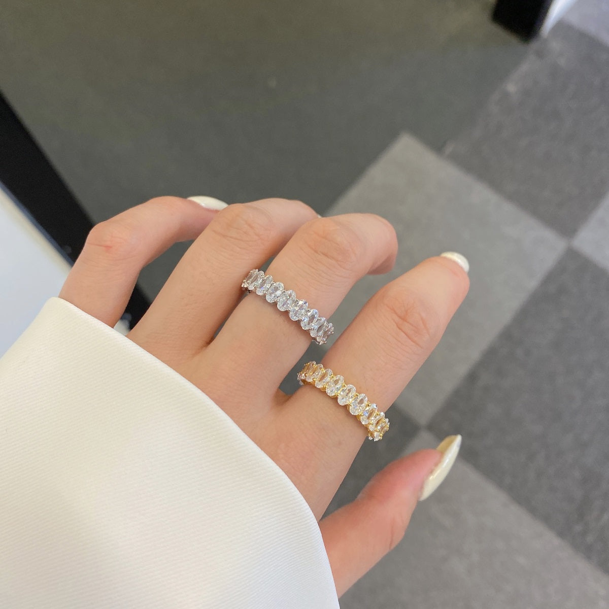 [AuraEcho]Ornate Oval Cut Tennis Ring