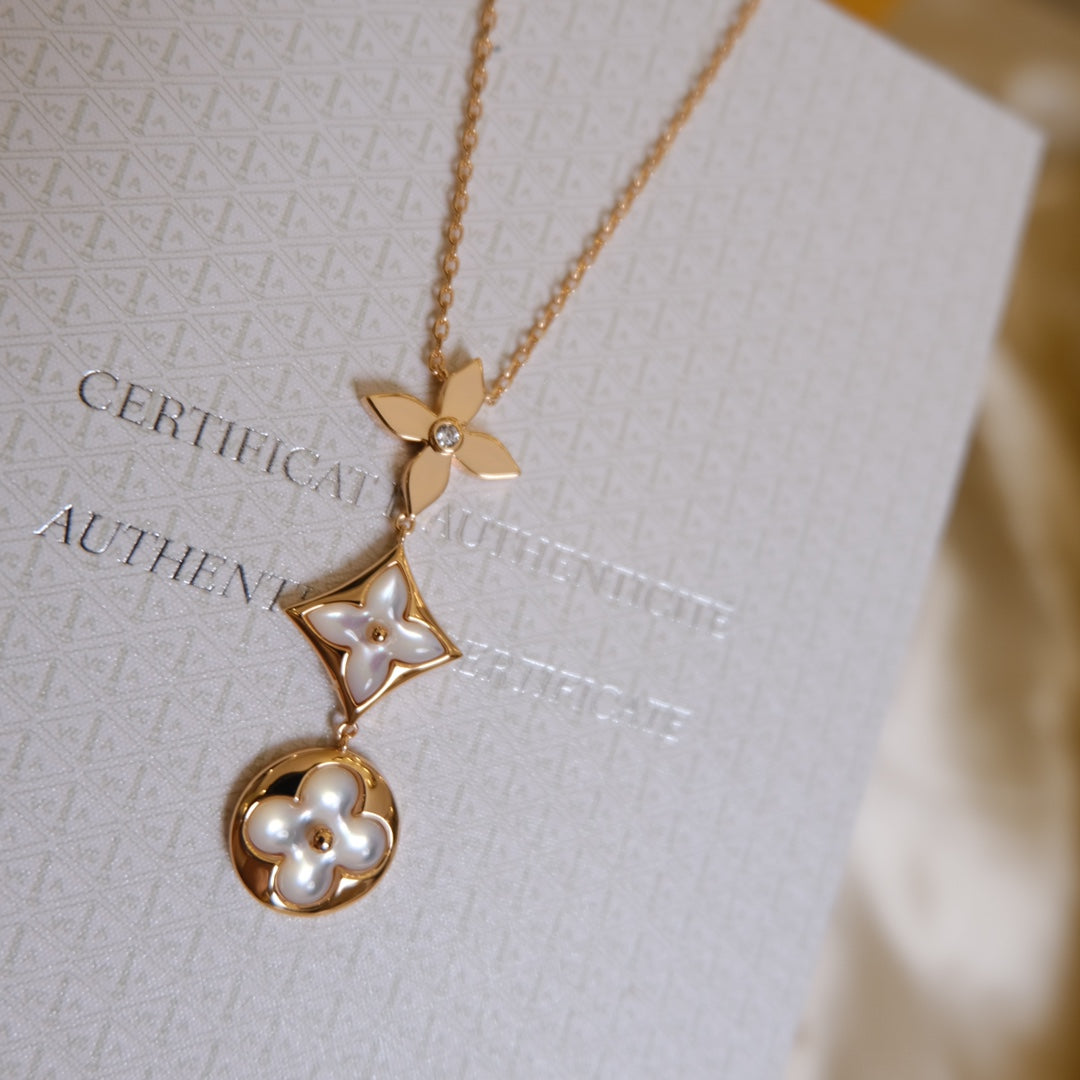 [AuraEcho]COLOR BLOSSOM LARIAT NECKLACE PINK GOLD WHITE MOTHER PEARL AND DIAMOND